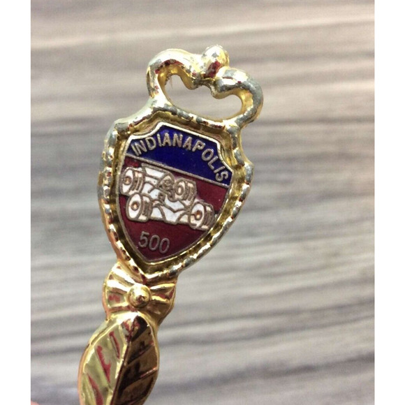 Indianapolis 500 Vintage Small Bell Souvenir Gold Toned Collectors - Picture 1 of 8
